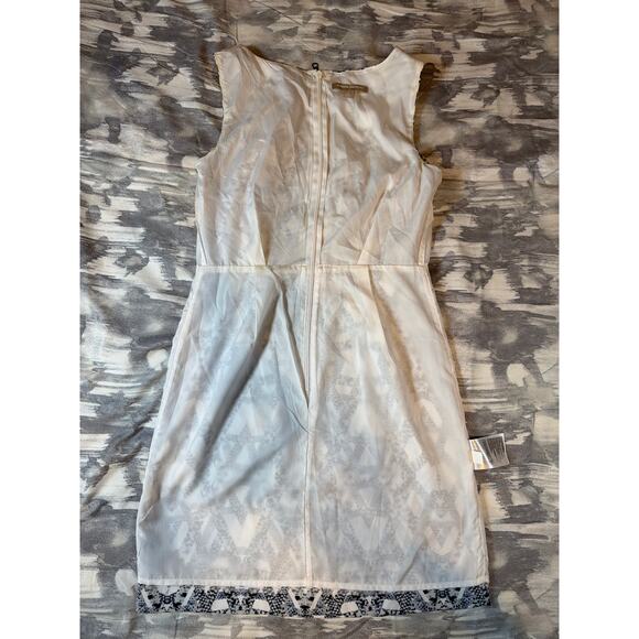 Banana Republic Mini Geometric Overlay Sleeveless Dress Blue White size 0 Petite - Picture 10 of 10